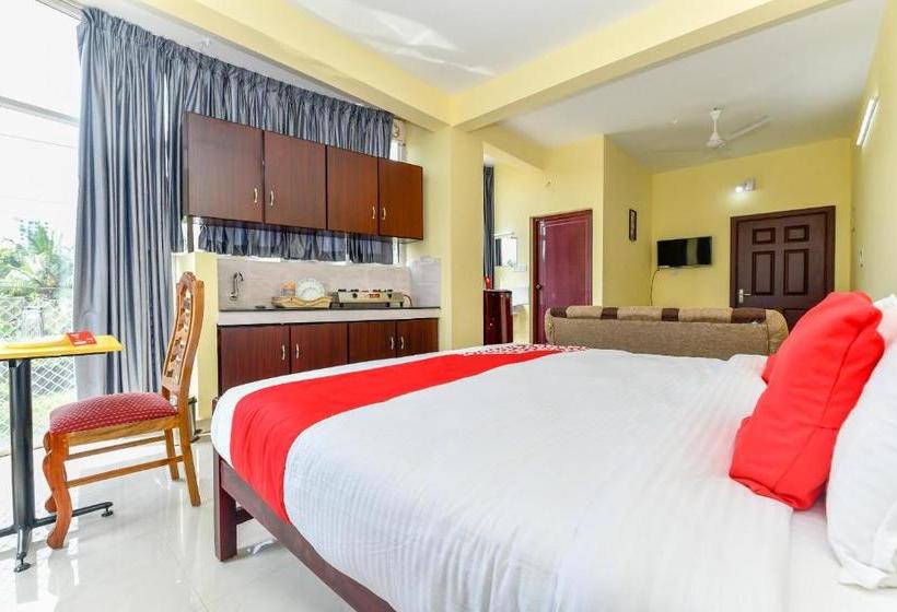 Hotell Oyo 27676 Ghala Heights