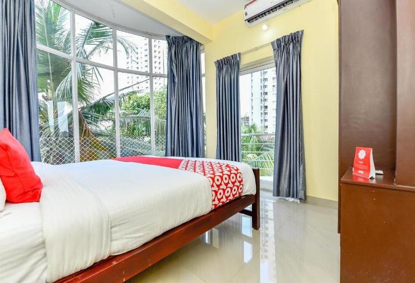 Hotell Oyo 27676 Ghala Heights