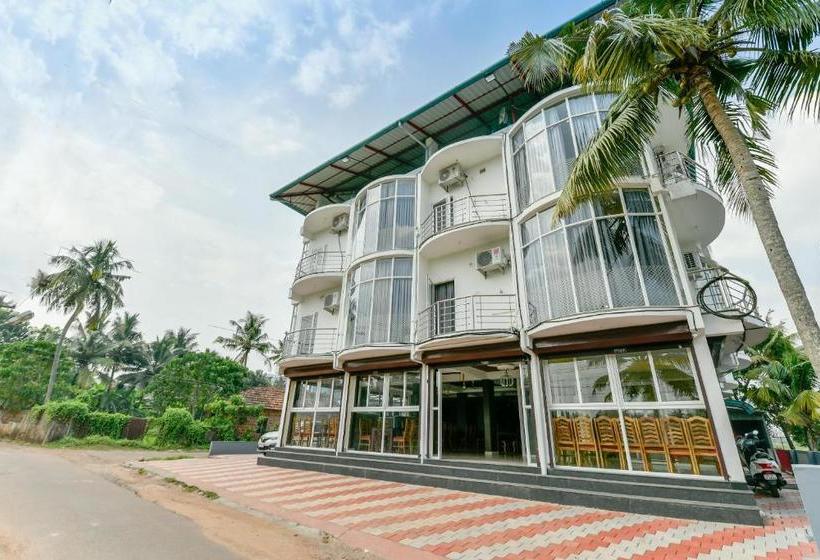 Hotell Oyo 27676 Ghala Heights