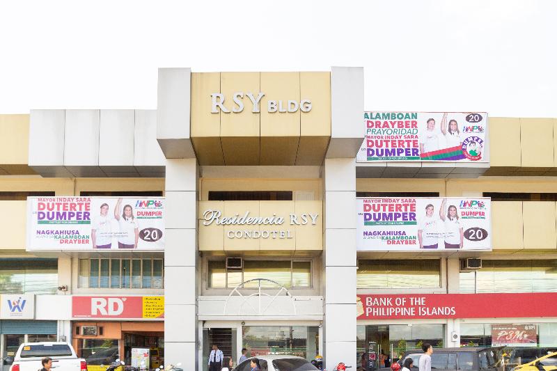 Oyo 137 Residencia Rsy Condotel