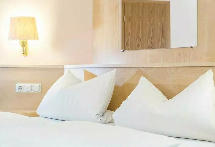 Majatalo Gästehaus Mönchshof