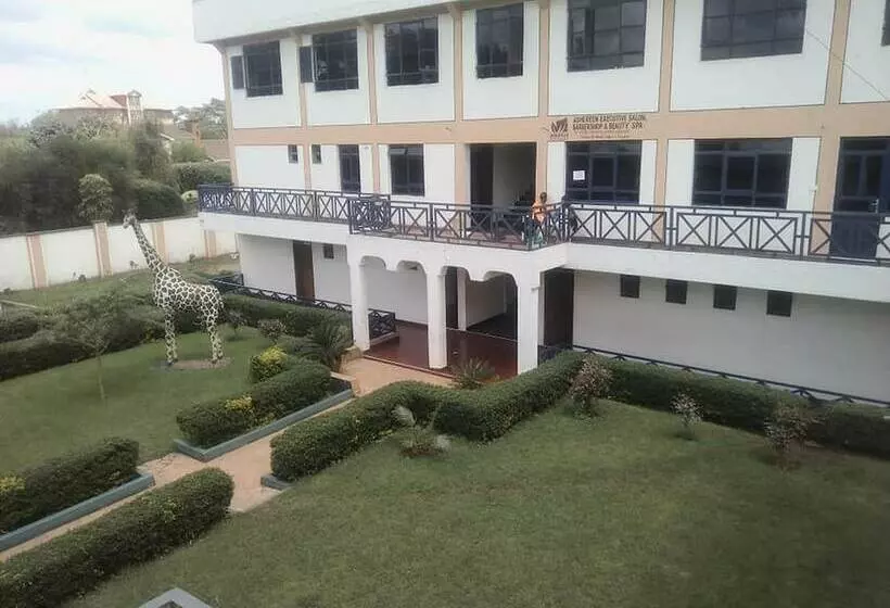 هتل Levilla Gardens Resort & Spa