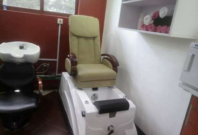 هتل Levilla Gardens Resort & Spa