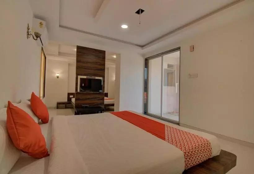 ホテル Dream Valley Resort And Farmhouse, Mahableshwar