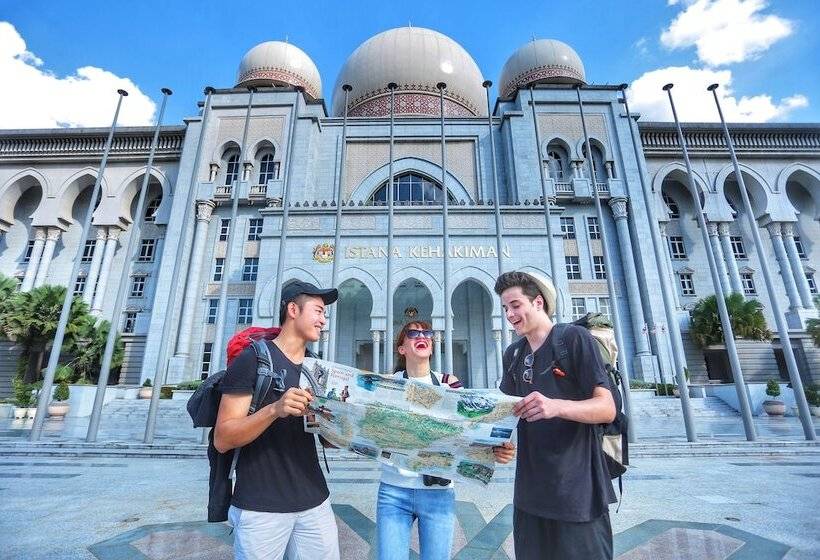 The Bedpackers Hostel