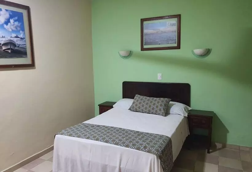 هتل El Faro Malecon