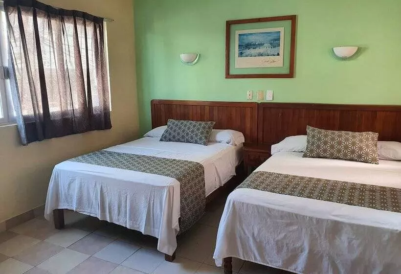 هتل El Faro Malecon