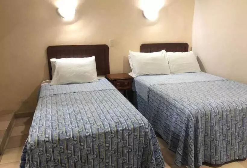 هتل El Faro Malecon