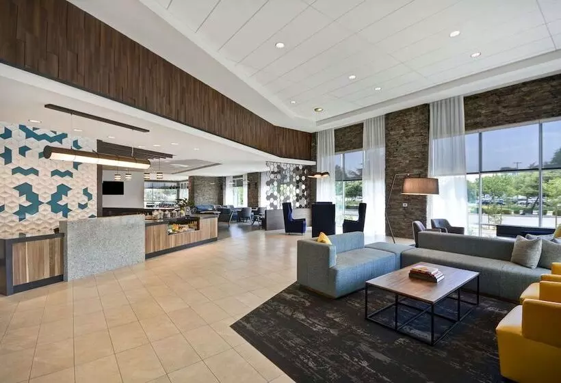 ホテル Hyatt Place Fresno