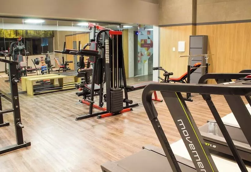 ホテル Slaviero Campina Grande