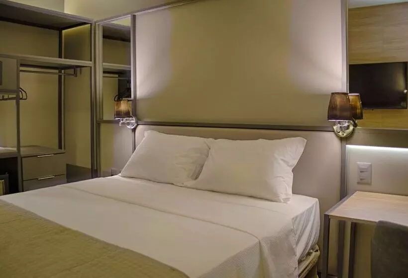 ホテル Slaviero Campina Grande