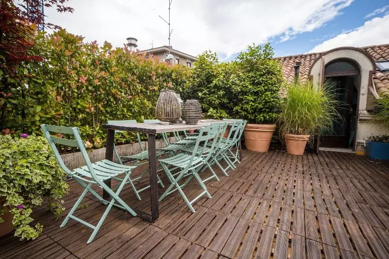Pension Bello!lake Como Suites
