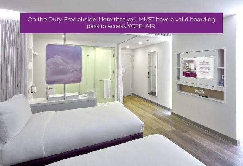 Yotel Istanbul Airport Landside, City Entrance