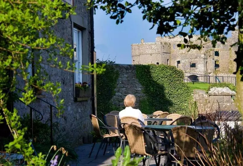 Retkeilymaja Carew Inn