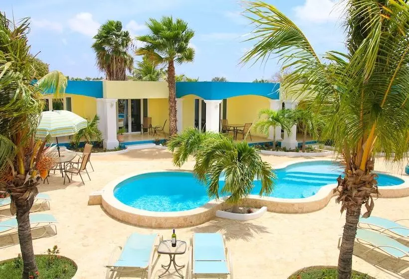 هتل Aqua Viva Suites