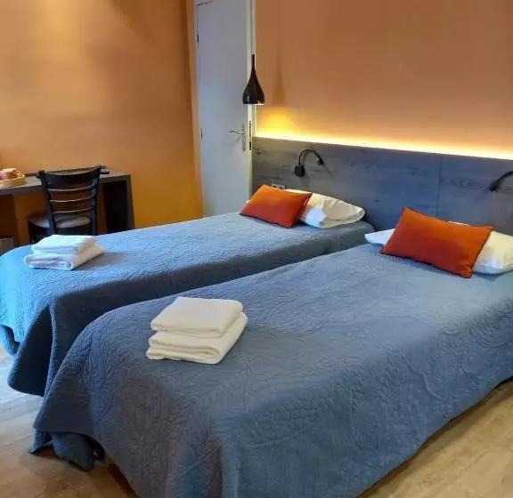 Hotelli Le Pont Neuf