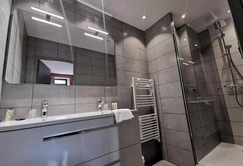 Hotelli Le Pont Neuf