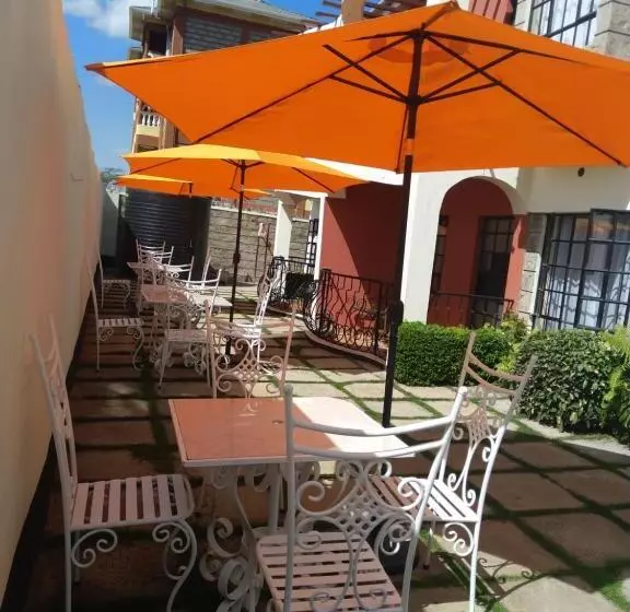 هتل Machakos Suites Luxury