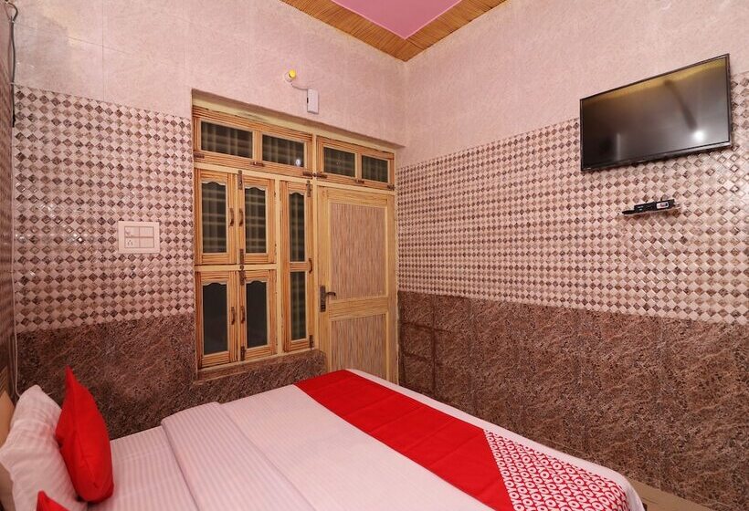 Hotell Oyo 22646 Jyoti