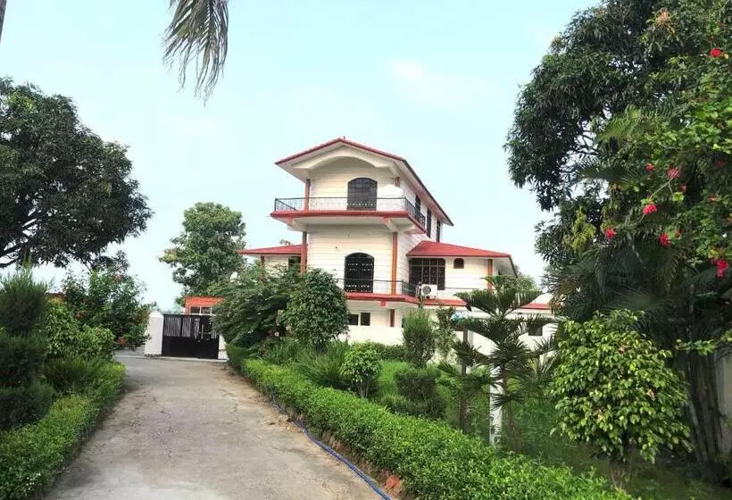 ホテル Oyo 23514 Corbett Farm Homestay
