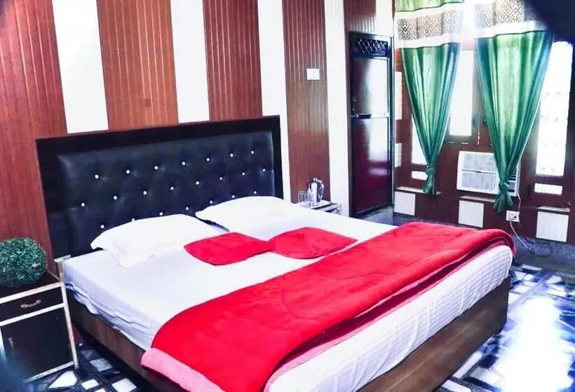 ホテル Oyo 23514 Corbett Farm Homestay