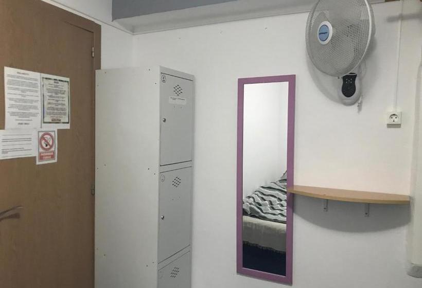 ユースホステル Coordenadas Ibiza