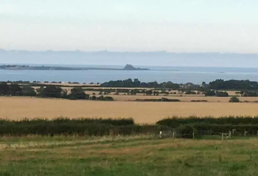 ベッドアンドブレックファースト Buckton Farmhouse