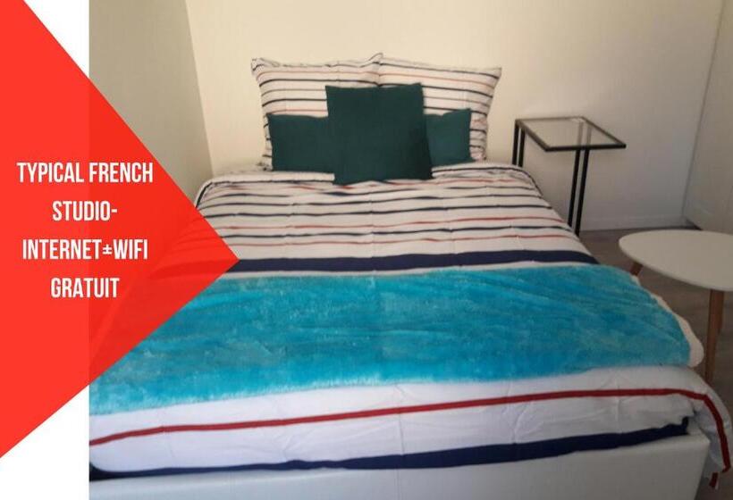 Cosy Studios   La Gambeta