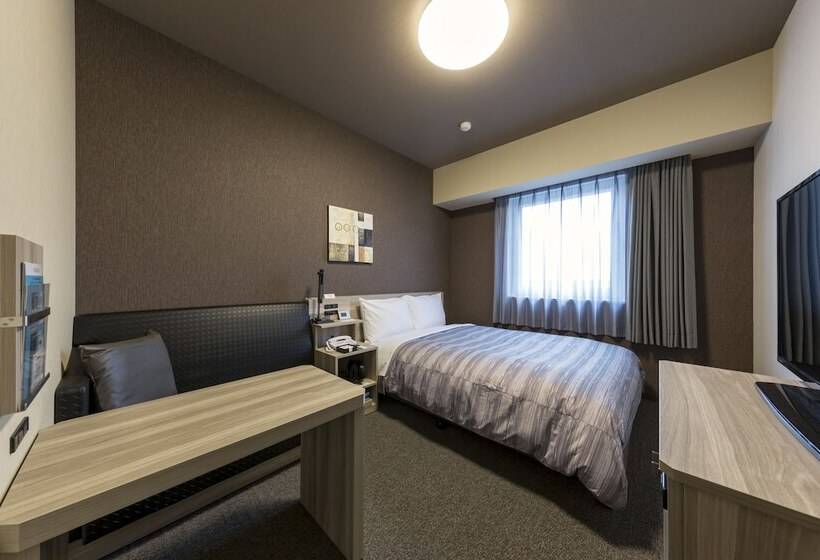 ホテル Route Inn Chiba Hamano  Tokyowangan Doro
