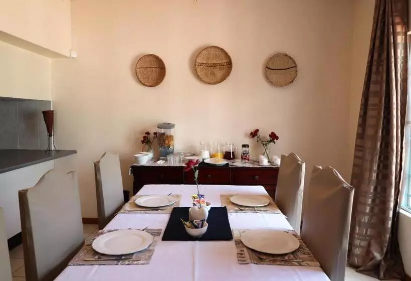 تختخواب و صبحانه Sentosa Guest House