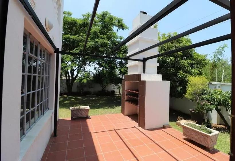 تختخواب و صبحانه Sentosa Guest House