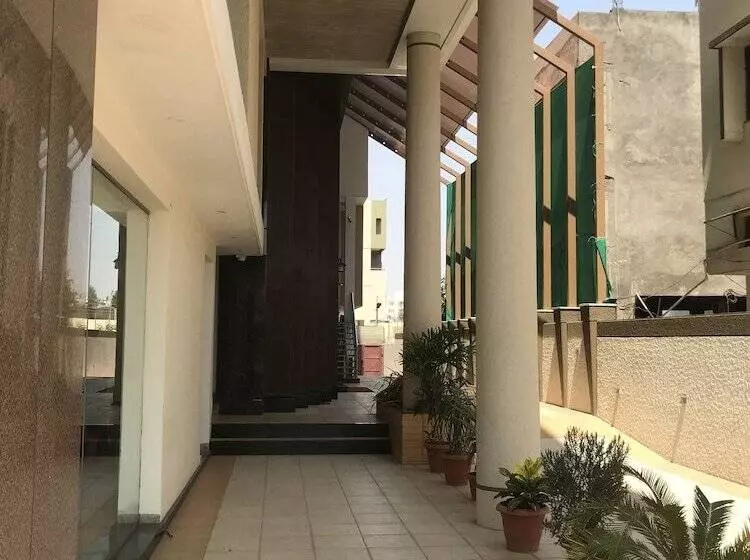 Kyriad Hotel Solapur By Othpl