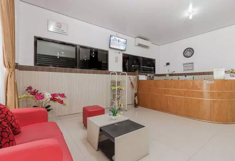 Majatalo Reddoorz Syariah Near Rsu Suaka Insan Banjarmasin