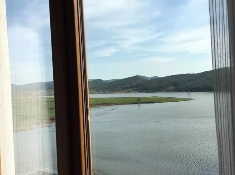 Nehi̇r Hotel Keşan