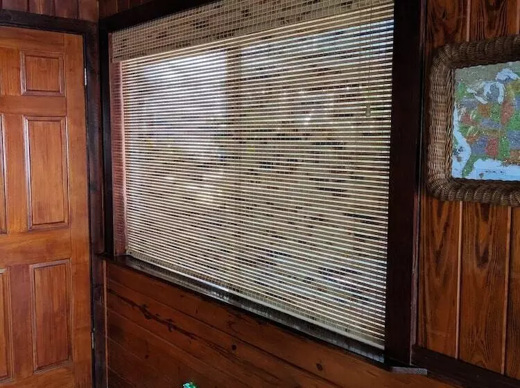 Majatalo Come Friday Cottages