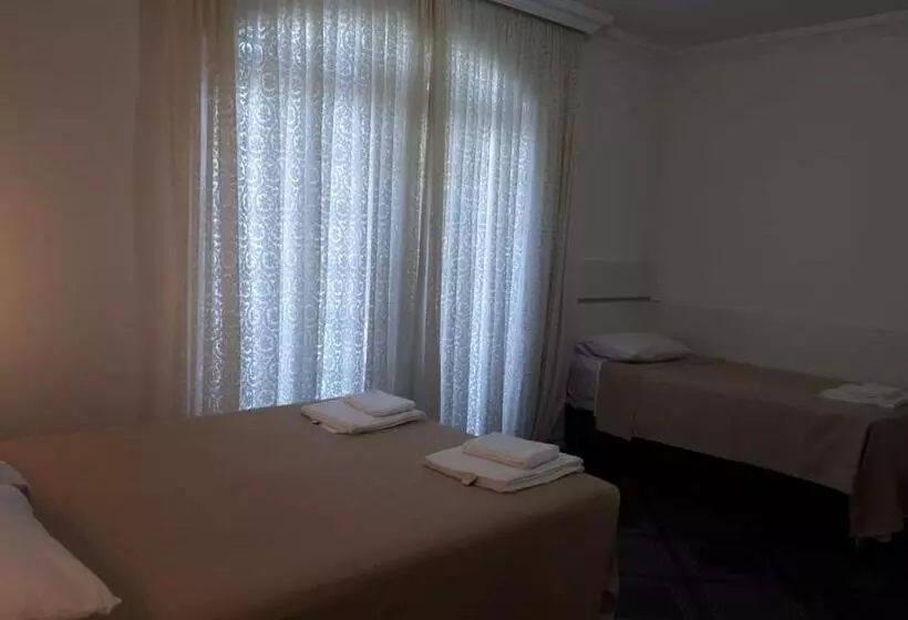 Retkeilymaja Hospedagem Palhoça