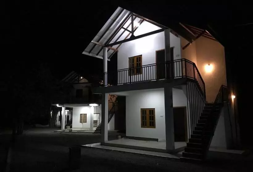 Hotelli Andarawewa Nature Resort