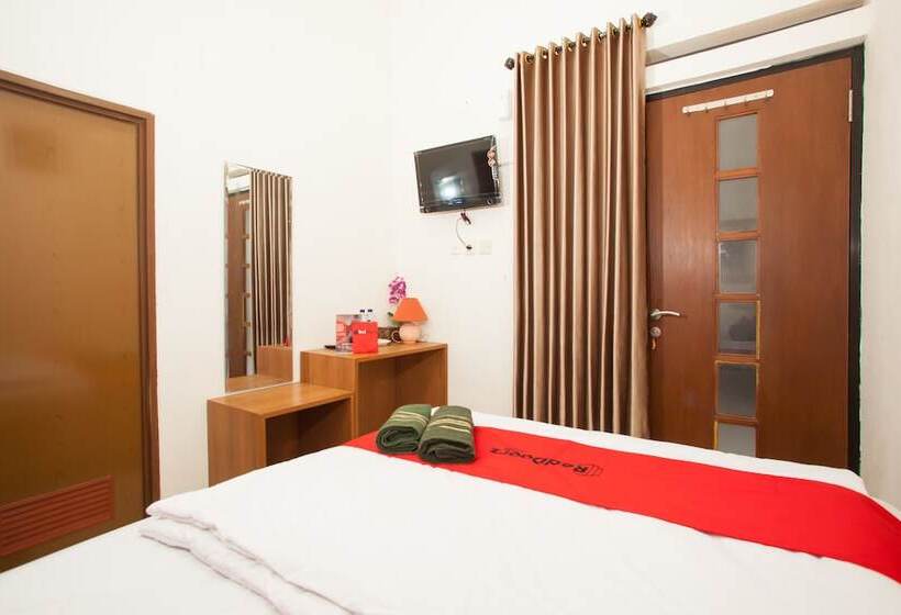 פנסיון Reddoorz Syariah Near Singha Merjosari Park