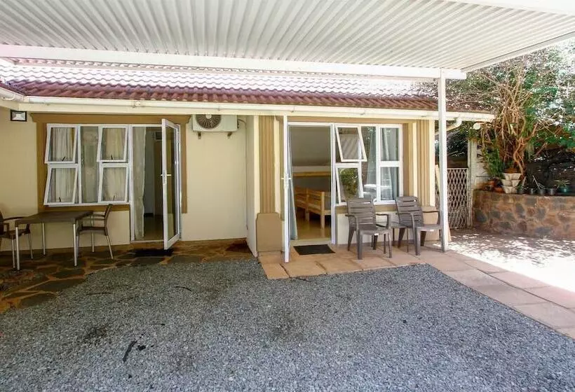 Hostel Umhlanga Backpackers