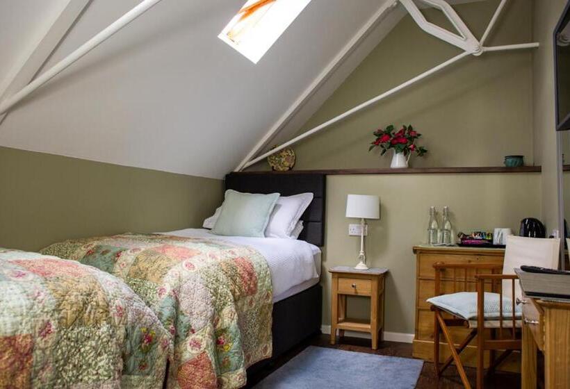 Bed and Breakfast The Old School House