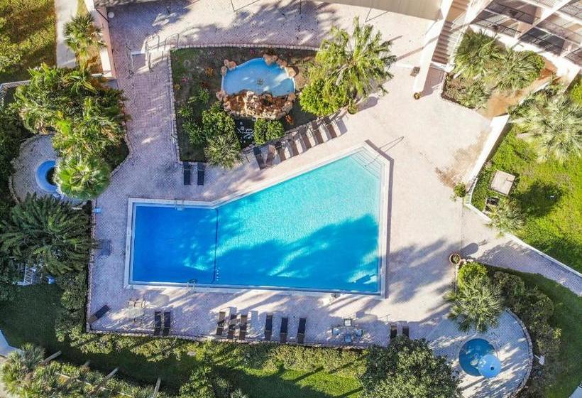 Hotel Apm Inn & Suites