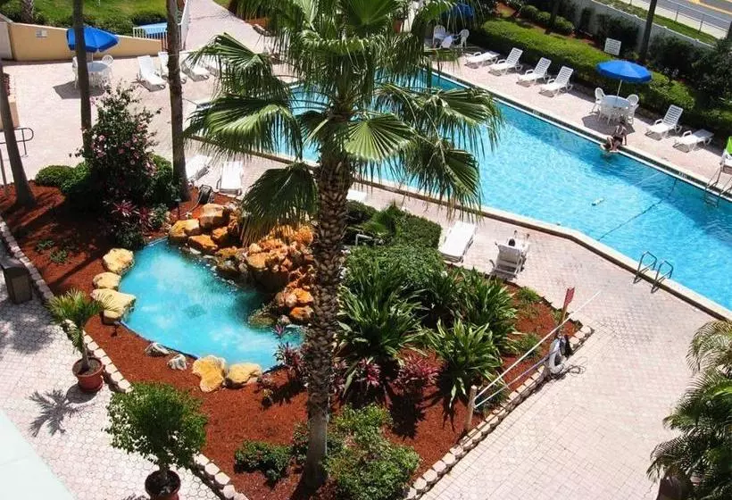Hotel Apm Inn & Suites
