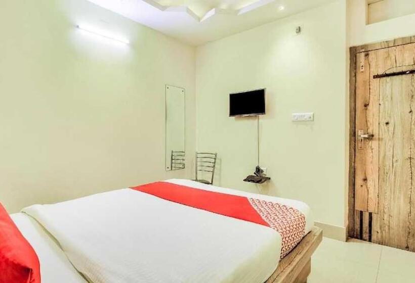 Hotell Oyo 19373 Dream Connect