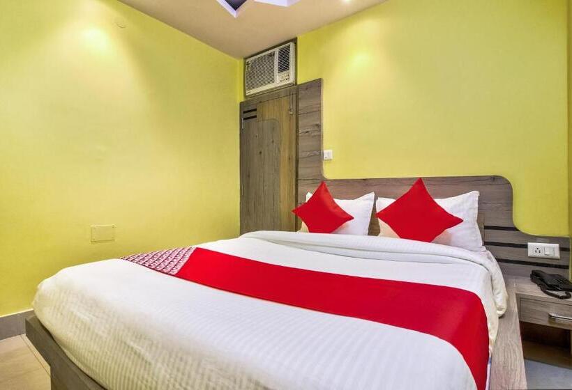 Hotell Oyo 19373 Dream Connect