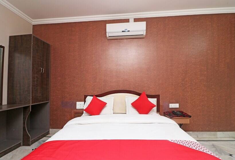 בית מלון כפרי Oyo 26824 Shagun Palace