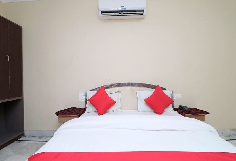 בית מלון כפרי Oyo 26824 Shagun Palace