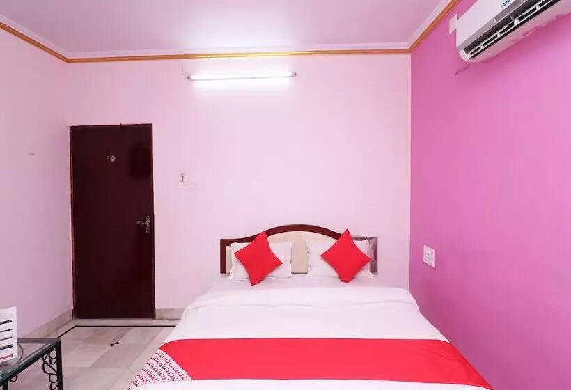 Hotel Oyo 26824 Shagun Palace