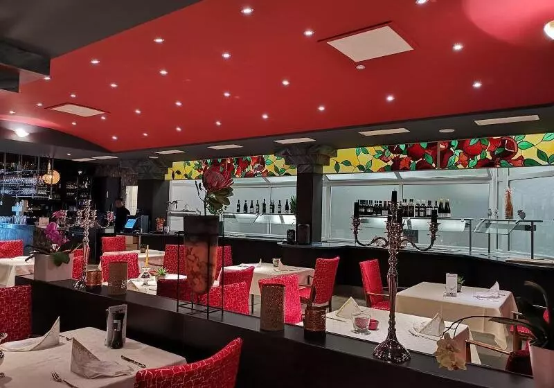 ホテル Restaurant Pfeffermuhle Balingen