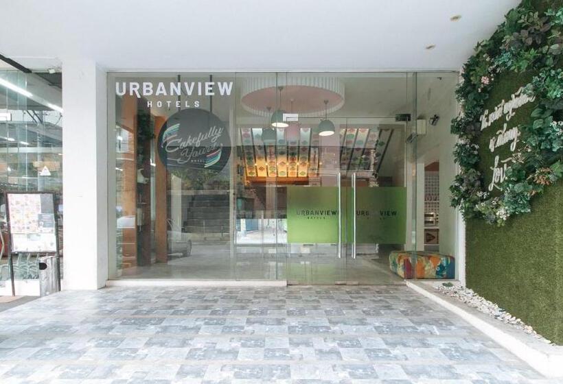 ホテル Urbanview At Lacson Street Bacolod City By Reddoorz