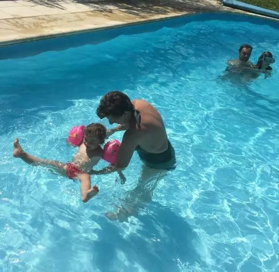 ベッドアンドブレックファースト Chambres D'hôtes Les Etoiles